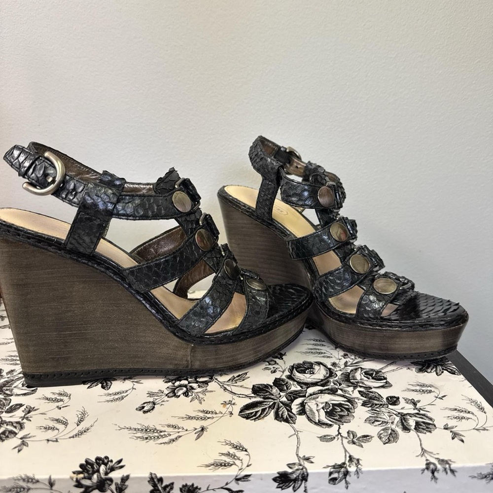 Coach wedges Mallorie Passion Leather/pewter size 6.5